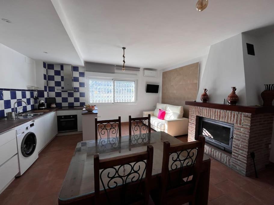 La Casa De La Avenida Lejlighed Cenes De La Vega Eksteriør billede